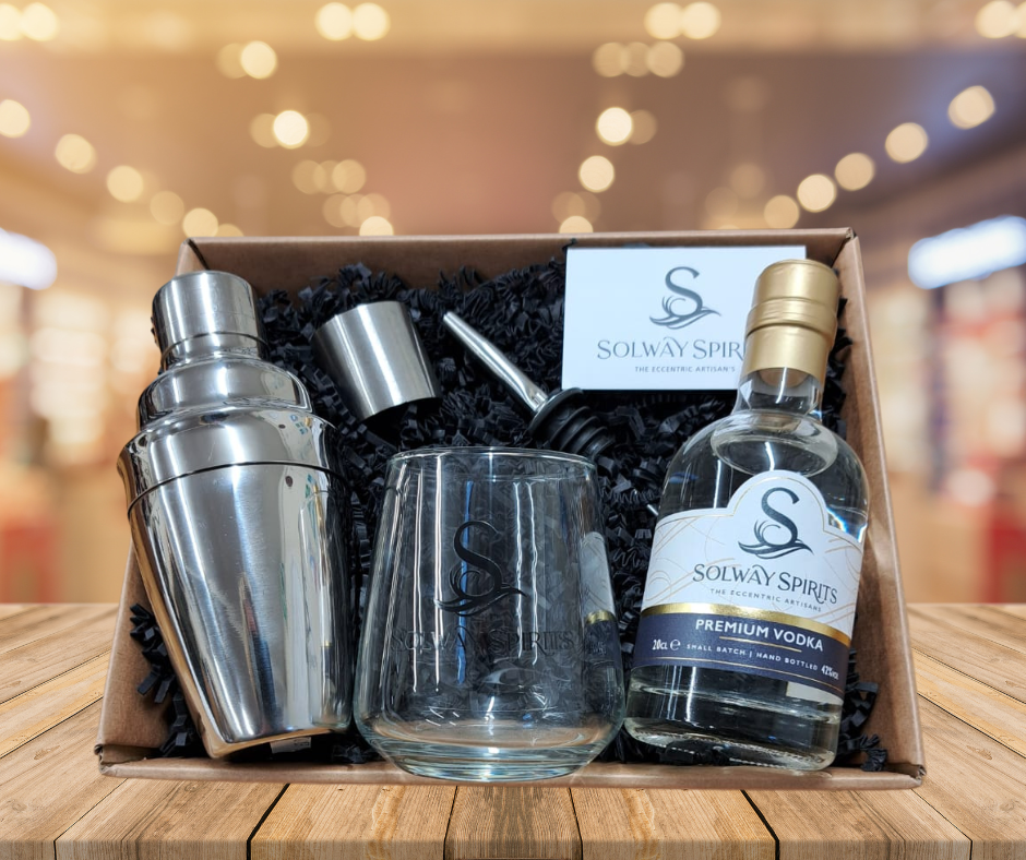 "Shake a Cocktail"" 20cl Hamper