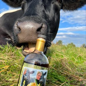 Alternative view of "My Minnie Moo Gin" - 70cle - 28%